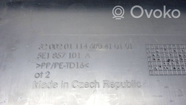 Skoda Octavia Mk3 (5E) Rama schowka deski rozdzielczej 5E1857101A