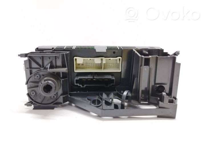 Volkswagen Tiguan Climate control unit 5M2820045A