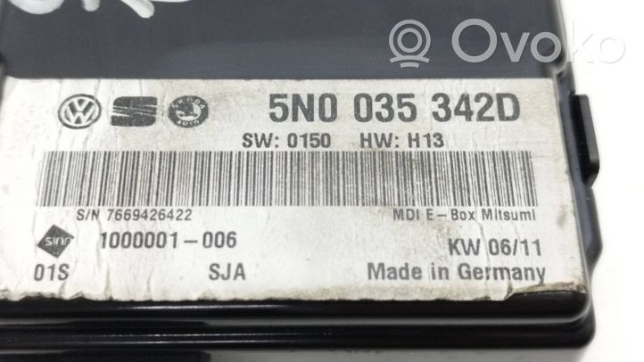 Skoda Octavia Mk2 (1Z) USB-ohjainlaite 5N0035342D