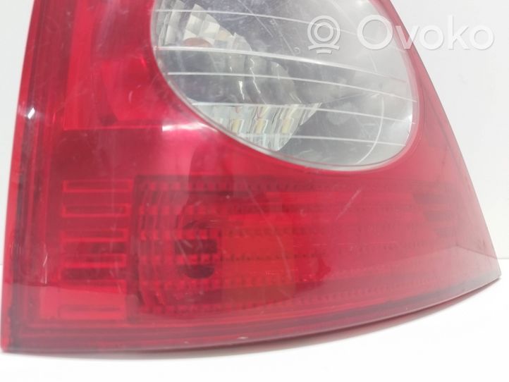 Renault Clio II Lampa tylna 8200071413