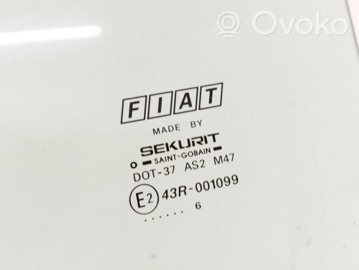 Fiat Stilo Szyba drzwi tylnych 43R001099