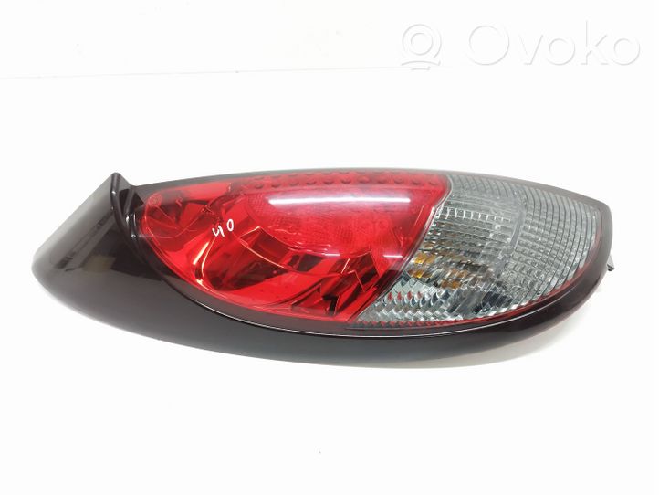 Peugeot iOn Lampa tylna 1146386L