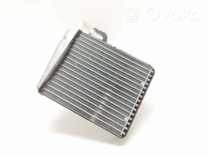 Mercedes-Benz B W245 Radiateur de chauffage 668479S