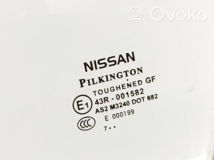 Nissan Qashqai+2 Vitre de fenêtre porte avant (4 portes) 43R001582