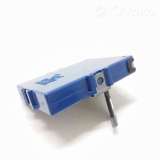 Toyota Prius (XW20) Gateway valdymo modulis 8911147030