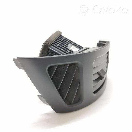 Hyundai i30 Copertura griglia di ventilazione laterale cruscotto U0465248