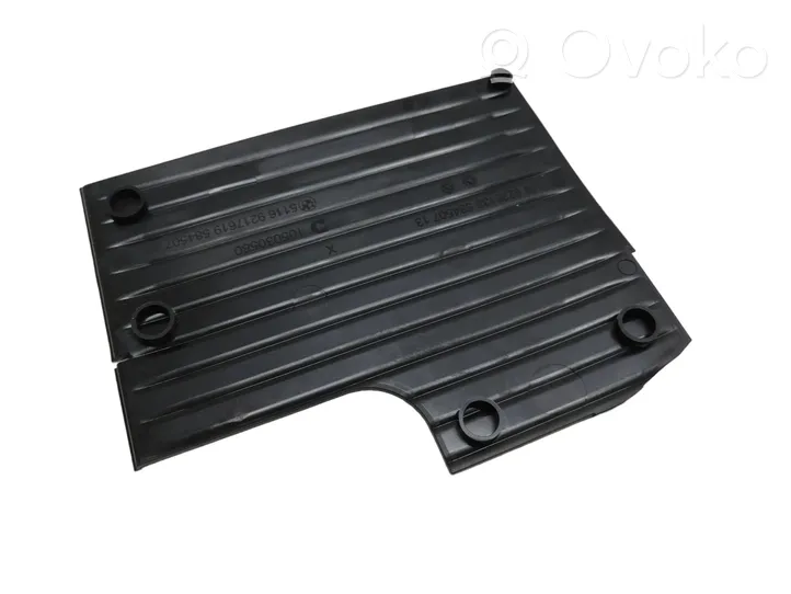 BMW 6 F12 F13 Panelės stalčiuko/lentinėlės paklotėlis 9217619