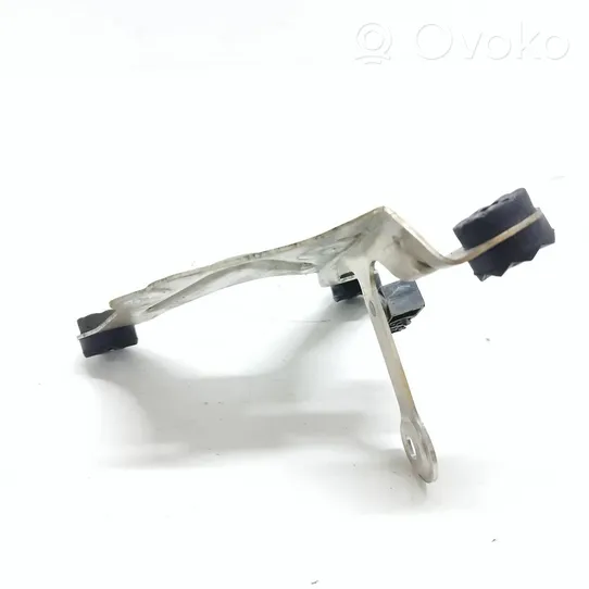 BMW 6 F12 F13 Supporto pompa ABS 6775355