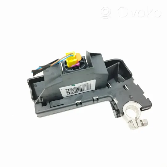 Audi A6 Allroad C7 Cavo positivo (batteria) 4F0915519