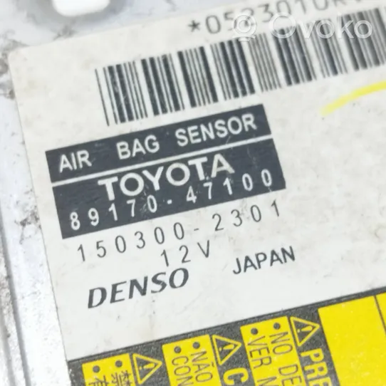 Toyota Prius (XW30) Turvatyynyn ohjainlaite/moduuli 8917047100