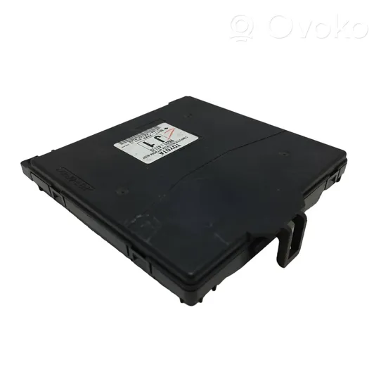 Toyota Prius (XW30) Module confort 8922147110