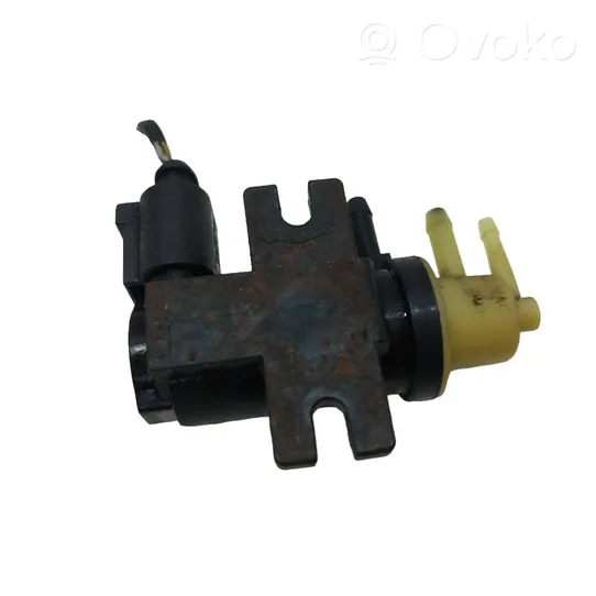 Volkswagen Transporter - Caravelle T5 Vacuum valve 1K0906627A