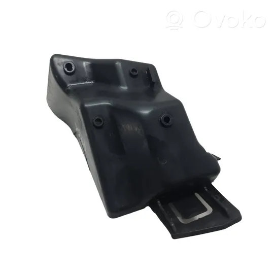 Ford Focus Staffa di rinforzo montaggio del paraurti posteriore BM51F17A882A