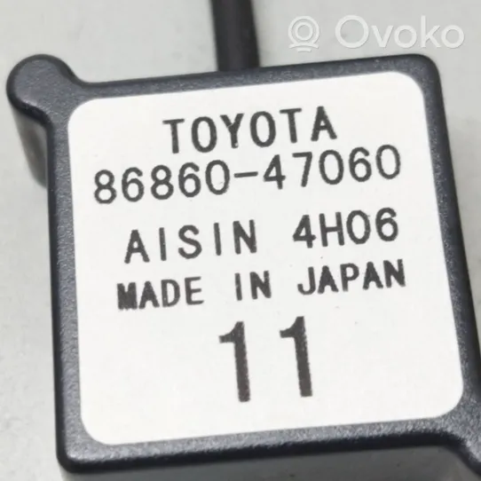 Toyota Prius (XW20) Aerial GPS antenna 8686047060