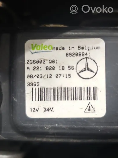 Mercedes-Benz CLS C218 X218 Zderzak przedni A2188850025