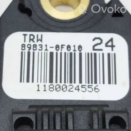 Toyota Verso Czujnik uderzenia Airbag 898310F010