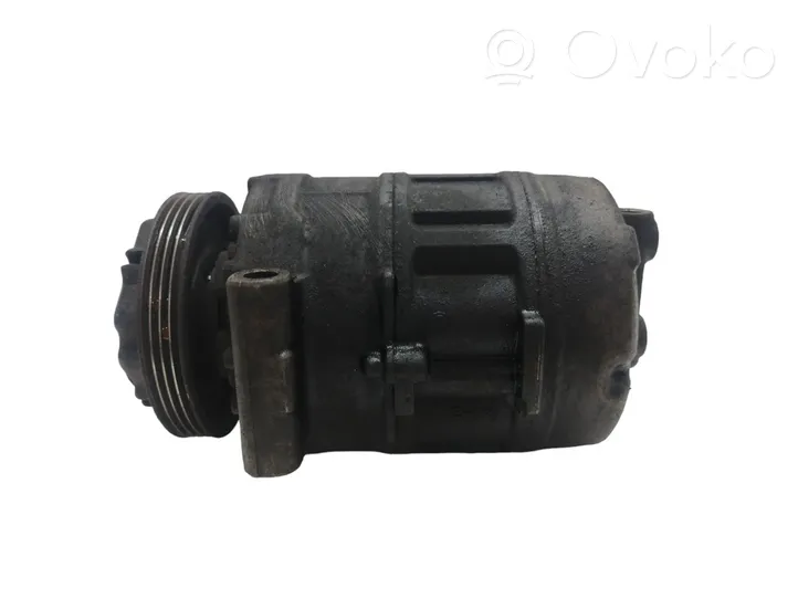 BMW 7 E65 E66 Compressore aria condizionata (A/C) (pompa) 4472208491