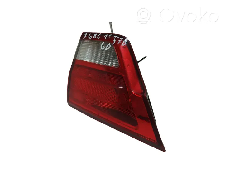 Jeep Grand Cherokee Lampy tylnej klapy bagażnika 57010274AE