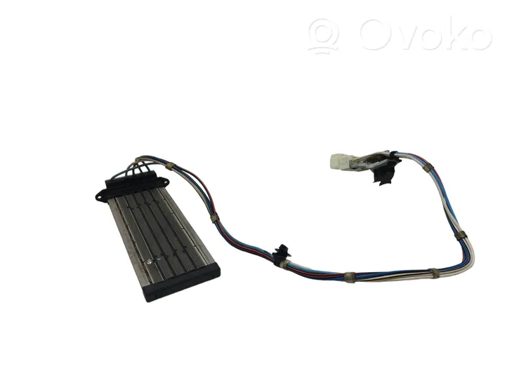 Toyota Avensis T270 Radiateur électrique de chauffage auxiliaire MF0134100410