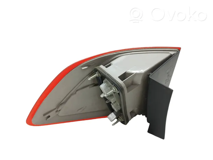 Ford Mondeo MK IV Luci posteriori 7S7113405B