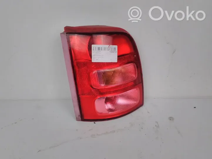 Nissan Micra Lampa tylna 265551F505