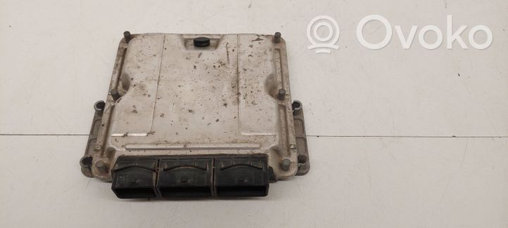 Renault Scenic I Sterownik / Moduł ECU 8200153945