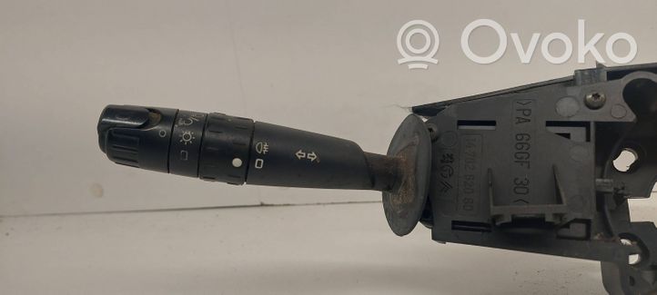 Peugeot 806 Leva/interruttore dell’indicatore di direzione e tergicristallo 1478262080