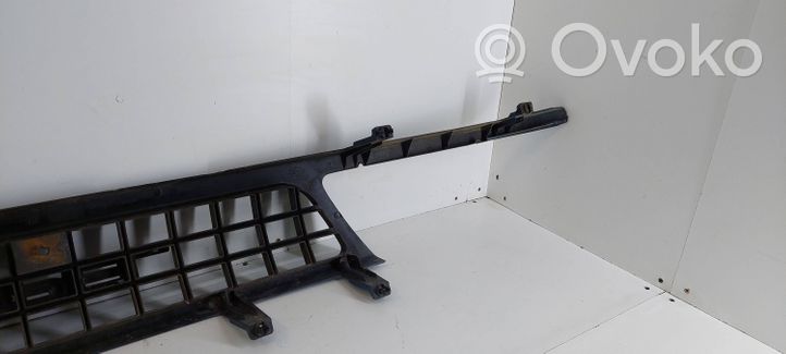 Opel Frontera A Front grill 91140007