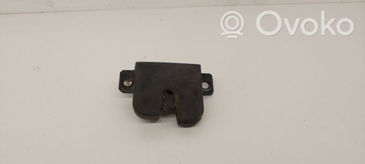 Volkswagen PASSAT B5.5 Schloss Heckklappe Kofferraumdeckel 3B9827505E