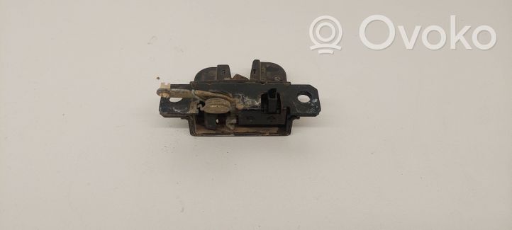 Volkswagen PASSAT B5.5 Schloss Heckklappe Kofferraumdeckel 3B9827505E