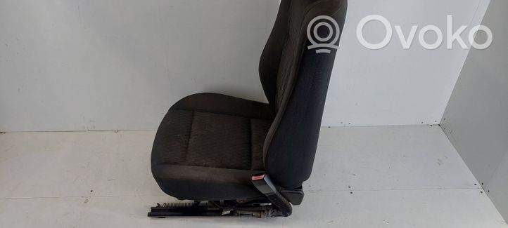 BMW 3 E46 Asiento delantero del pasajero 8226420