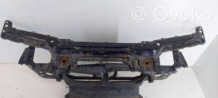 BMW 3 E46 Pannello di supporto del radiatore 8202832