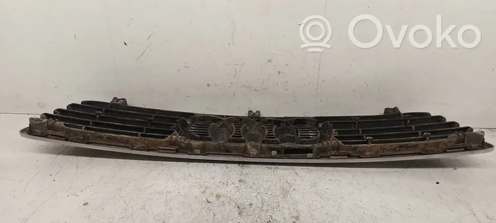 Audi A6 S6 C4 4A Front grill 4A0853656C