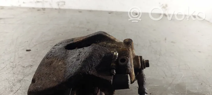 Opel Zafira A Front brake caliper 