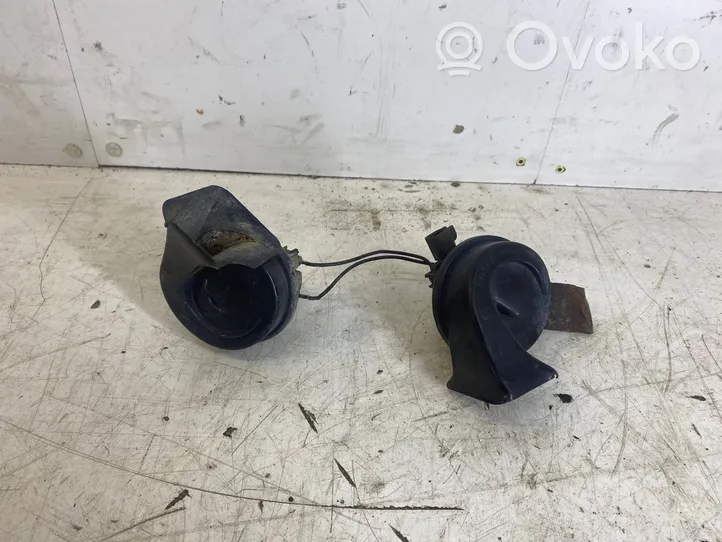 Dodge Grand Caravan Horn signal 703881157