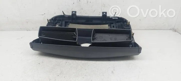 Renault Scenic II -  Grand scenic II Griglia di ventilazione centrale cruscotto 8200233723