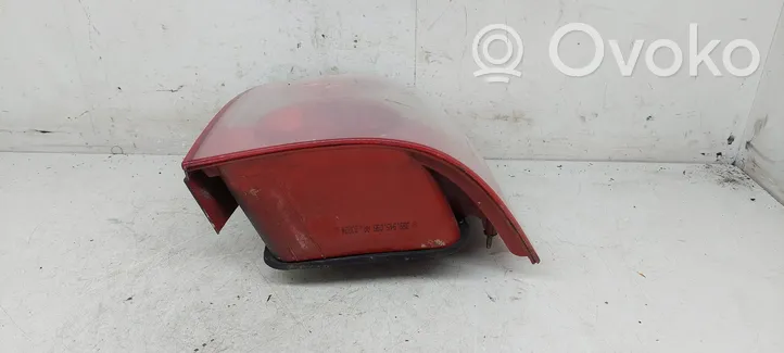 Volkswagen PASSAT B5.5 Rear/tail lights 3B9945096AA