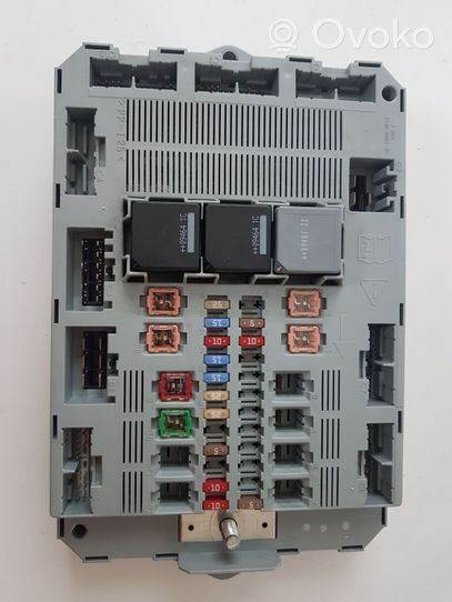 Jaguar XF Module de fusibles 9X2314D628AC