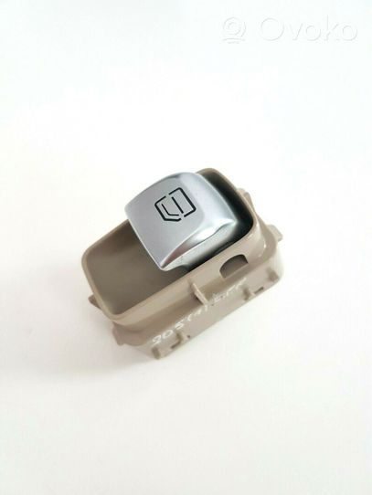 Mercedes-Benz C AMG W205 Electric window control switch A2229052203