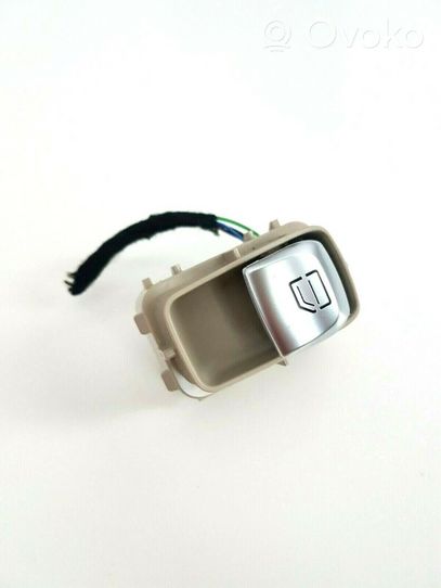 Mercedes-Benz C AMG W205 Electric window control switch A2229052203