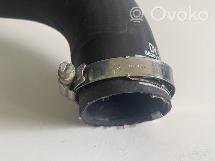 Citroen C5 Aircross Tube d'admission de tuyau de refroidisseur intermédiaire 9820100780