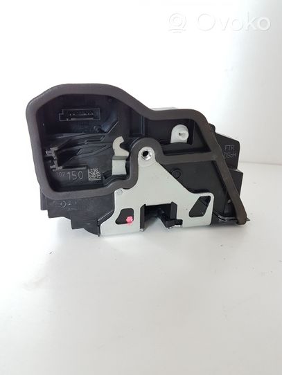 BMW 3 F30 F35 F31 Serrure de porte avant 7202150