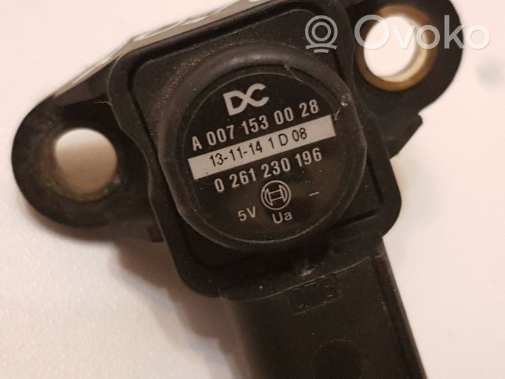 Mercedes-Benz E C207 W207 Sensor de la presión del aire A0071530028