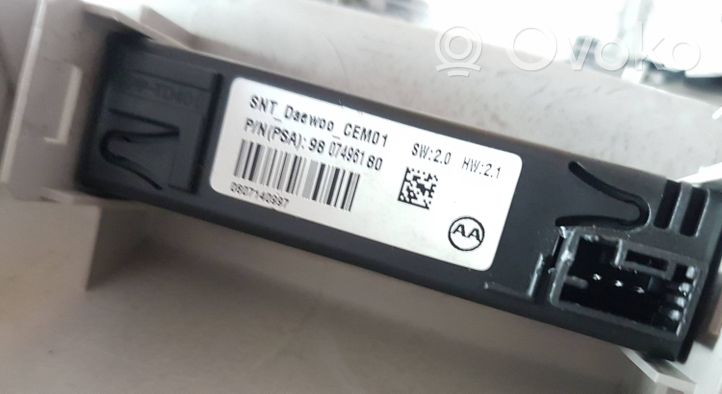 Citroen C4 II Światło fotela przedniego 9671645977