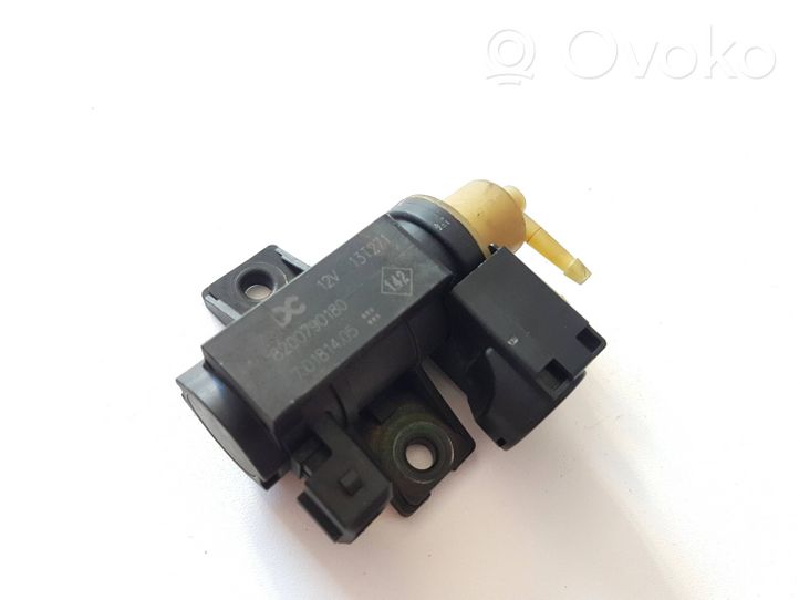 Mercedes-Benz A W176 Vacuum valve 8200790180