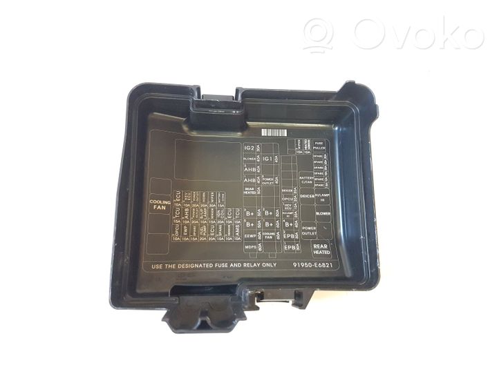 Citroen C5 Aircross Module de fusibles 91950E6821