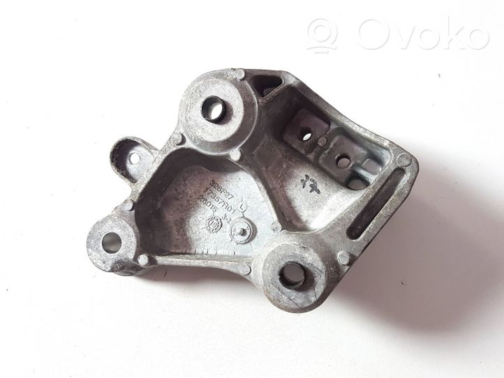 Citroen Berlingo Supporto di montaggio scatola del cambio 9807980580