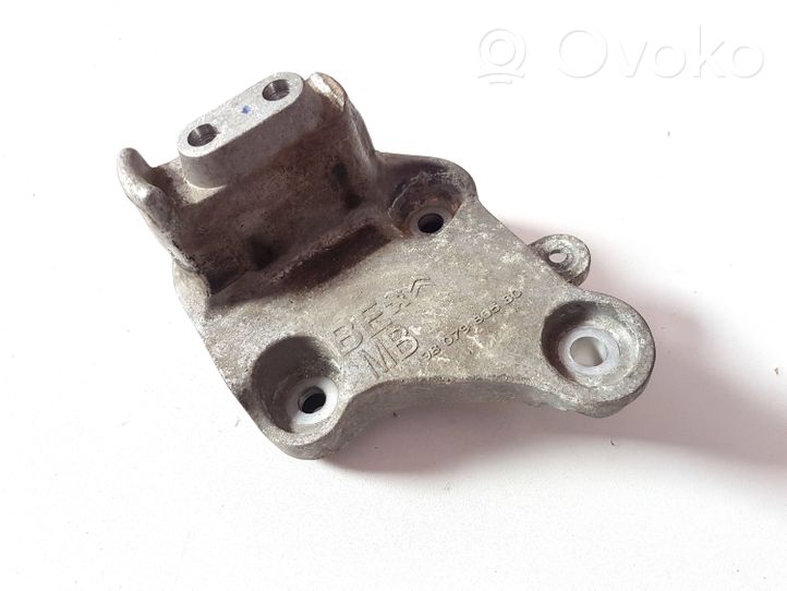 Citroen Berlingo Supporto di montaggio scatola del cambio 9807980580