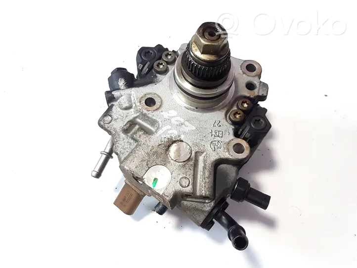 Mercedes-Benz E A207 Pompe d'injection de carburant à haute pression A6510701801