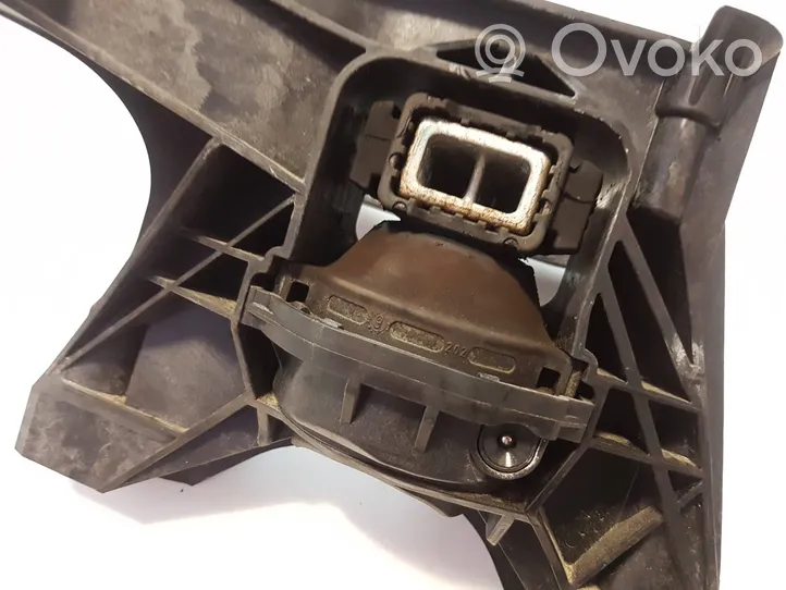 Opel Combo E Engine mount bracket 9820297580